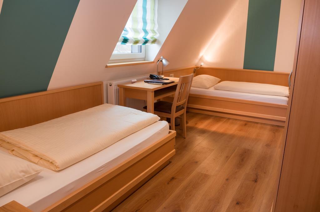 Hotel Schwarzes Ross Schwarzach am Main Ngoại thất bức ảnh